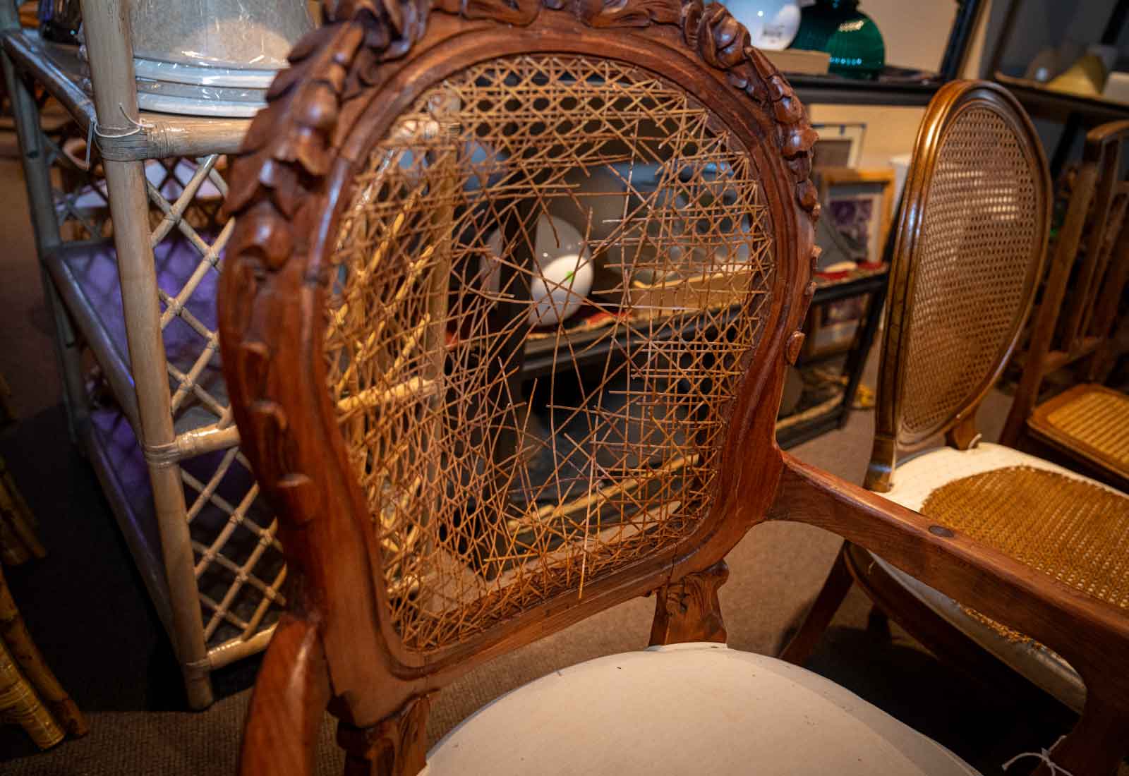 تعمیر مبل سلطنتی